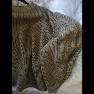 H&M green oversize sweater, S